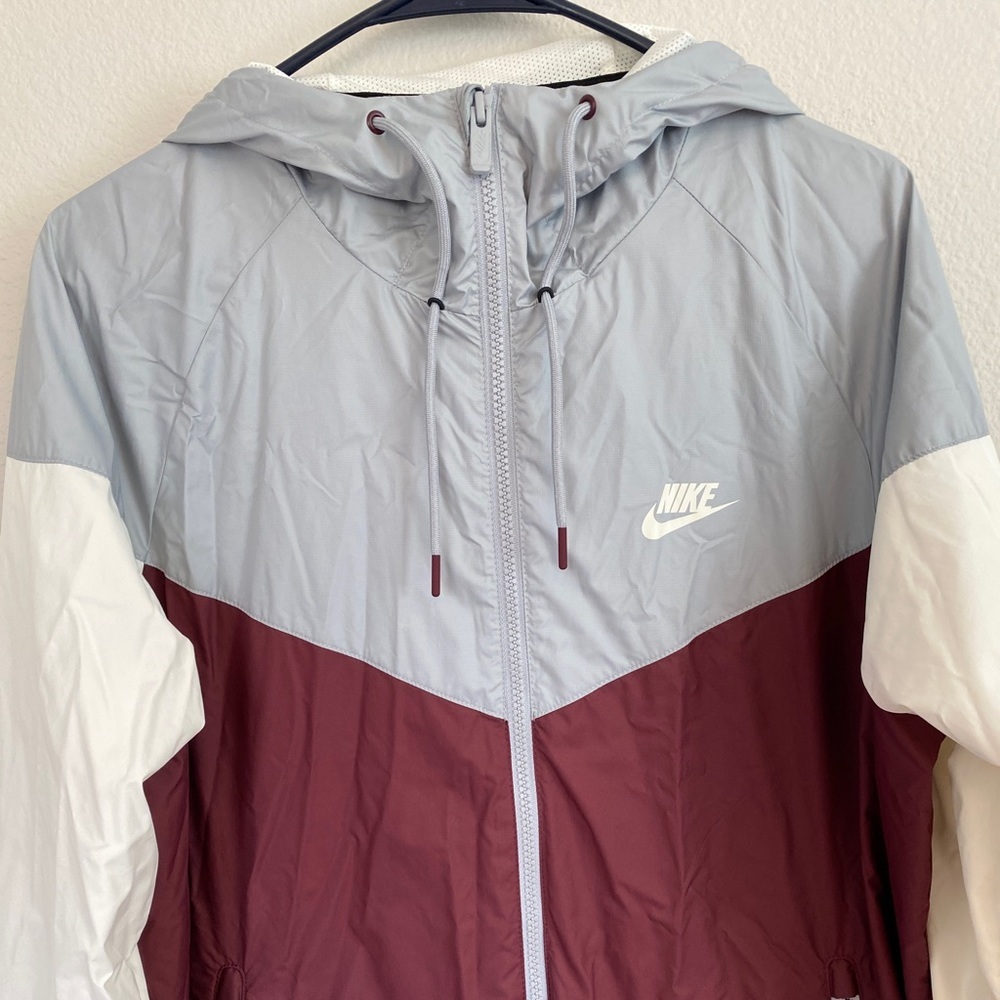 Unisex Nike Sportswear Windbreaker Hooded Rain Jacket - Picture 6 of 11